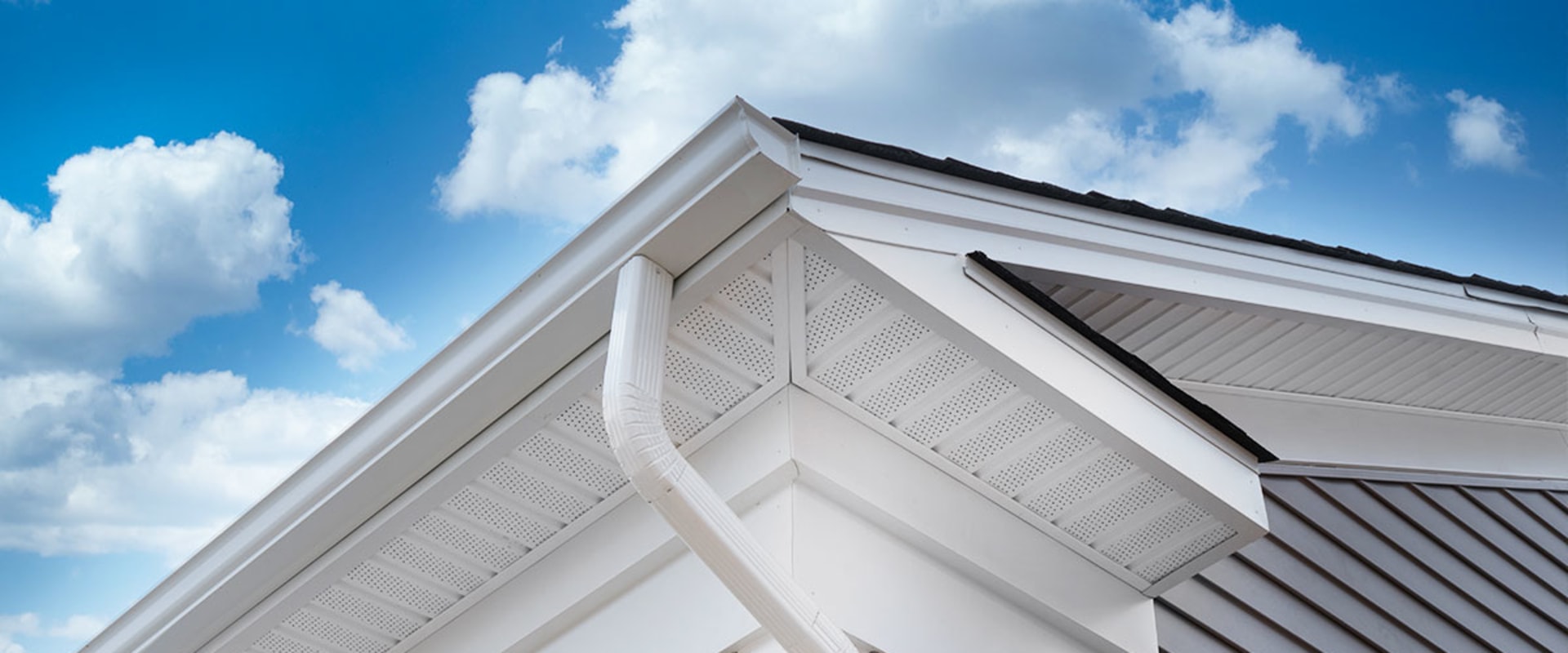 How to Safely Remove Seamless Rain Gutters
